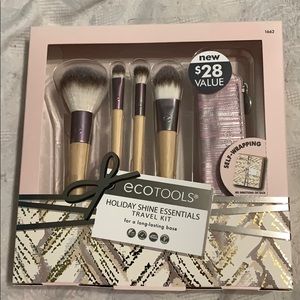 Ecotools brush set